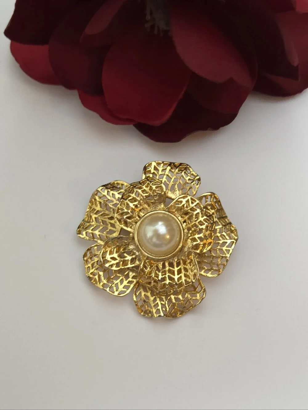 Vintage Gold Plated Open Metal Work Flower Petal & Faux Pearl Brooch